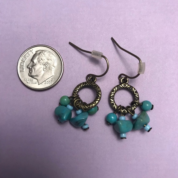 ๐ฅEUC! 6 Pairs of Pierced Earrings Bundle - Picture 5 of 8